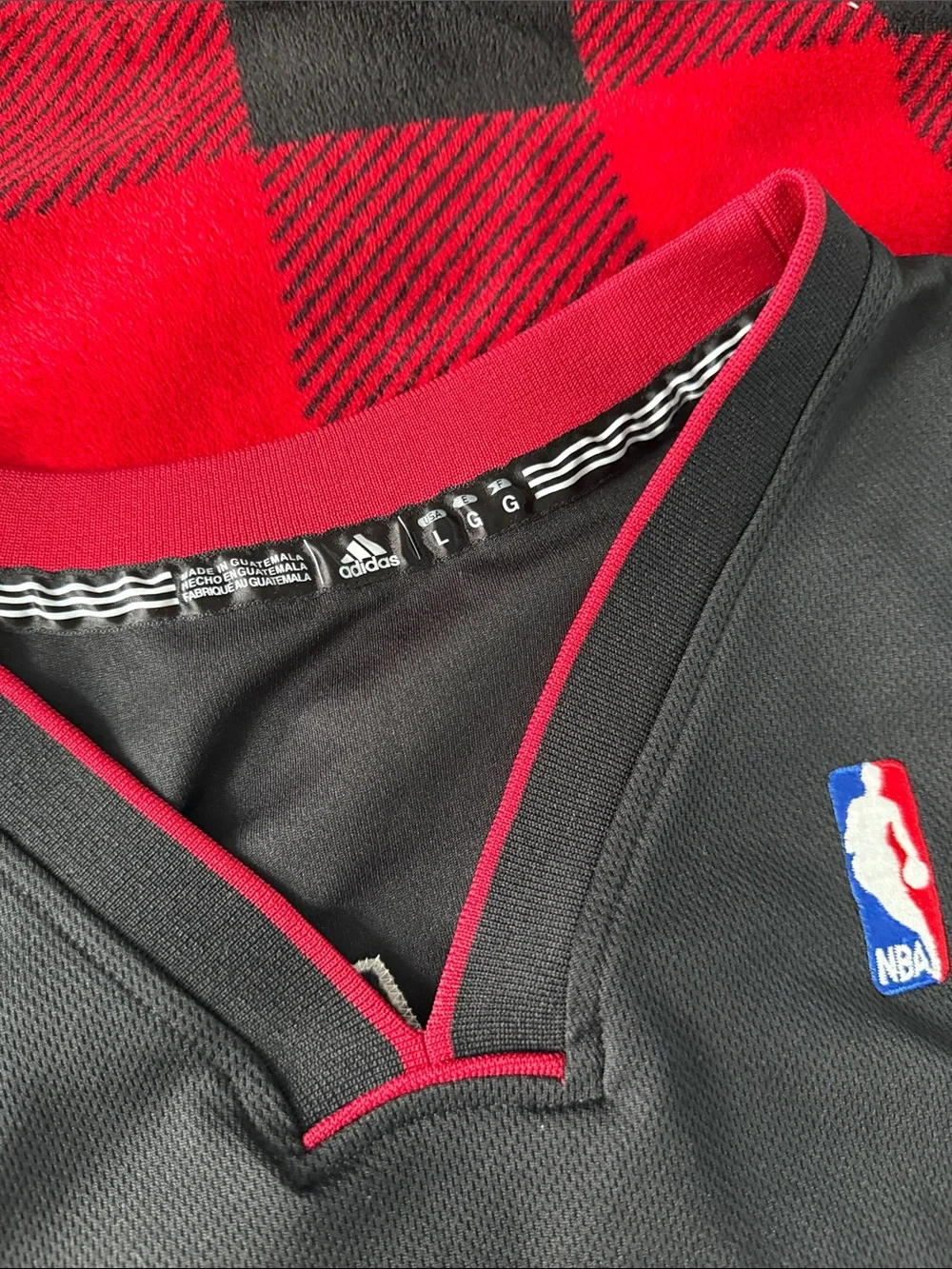 VINTAGE Miami Heat #6 LeBron James NBA Adidas Swingman Home Jersey